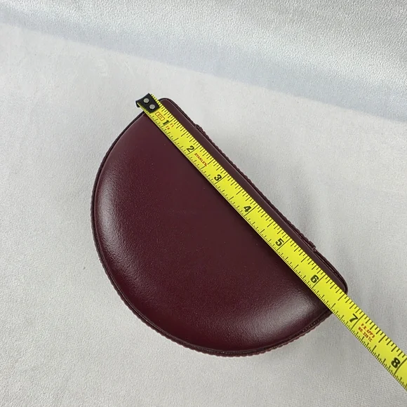 Vintage Wolf Designs Genuine Leather Jewlery Travel Case Necklace Rings Storage - Picture 4 of 6